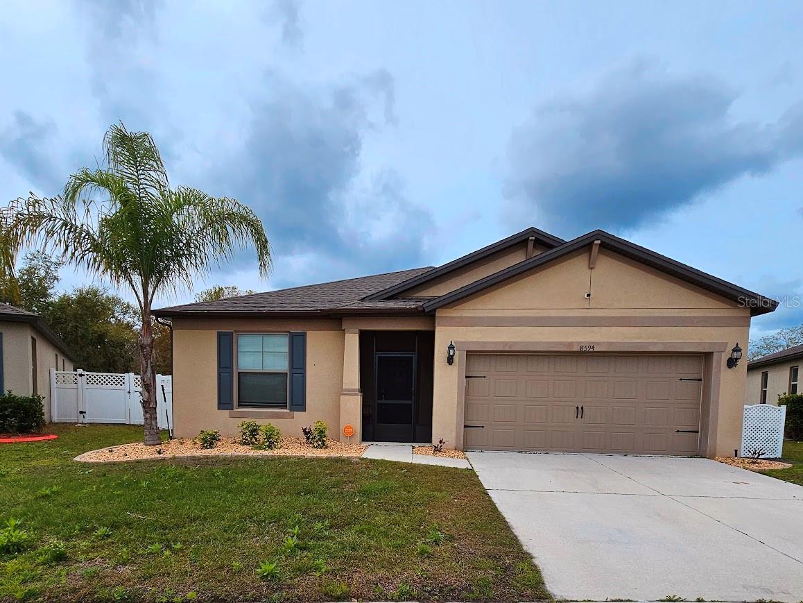 Single Family Residence in POLK CITY, FL - Daniel Dourado