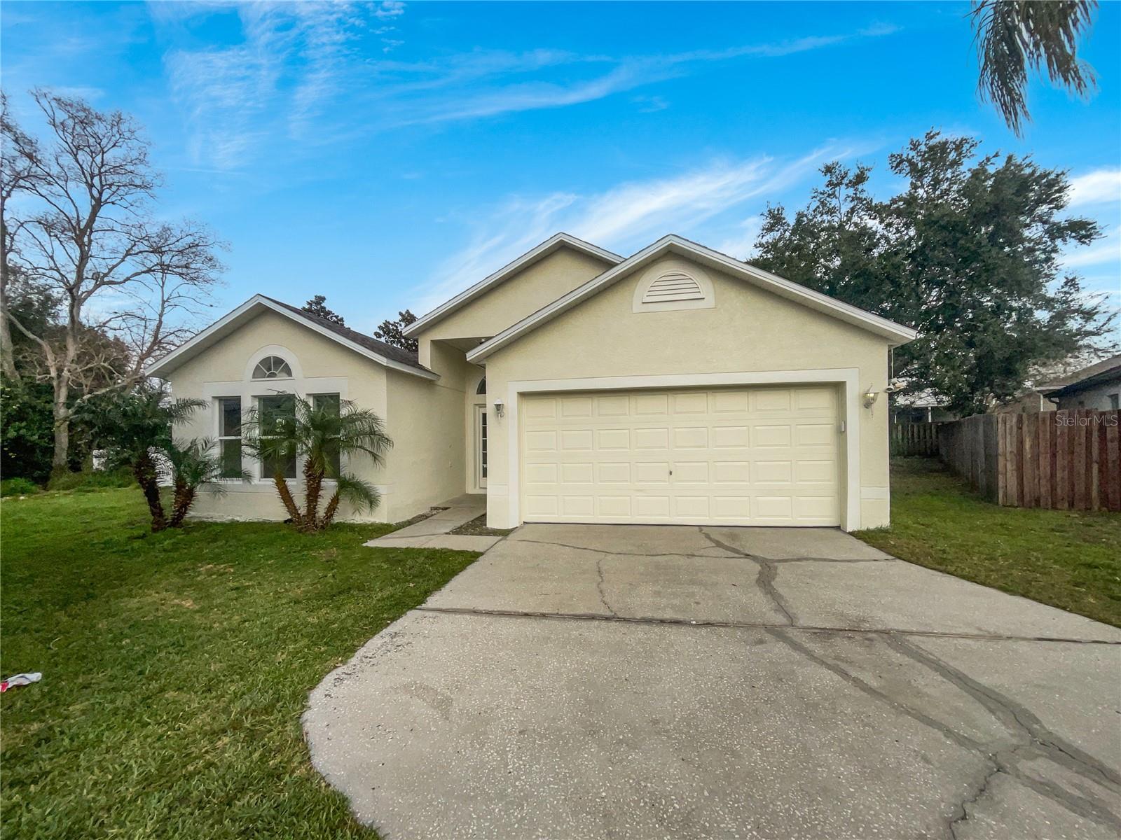 Single Family Residence em SANFORD, FL - Daniel Dourado