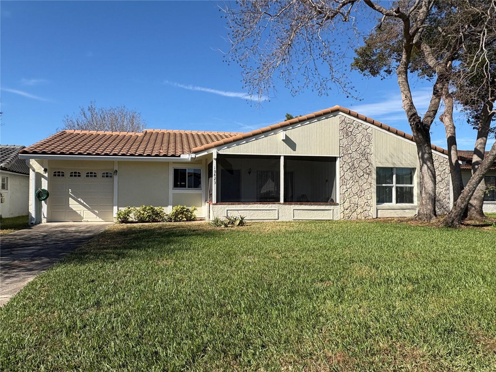 Single Family Residence em ORLANDO, FL - Daniel Dourado