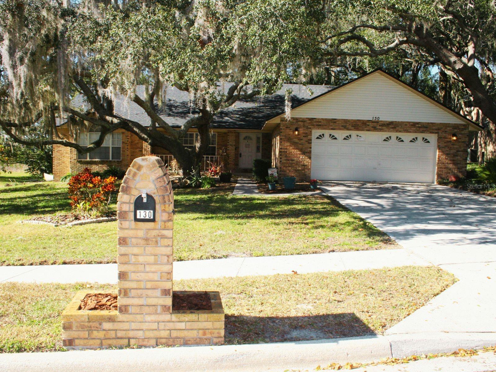 Single Family Residence em SANFORD, FL - Daniel Dourado