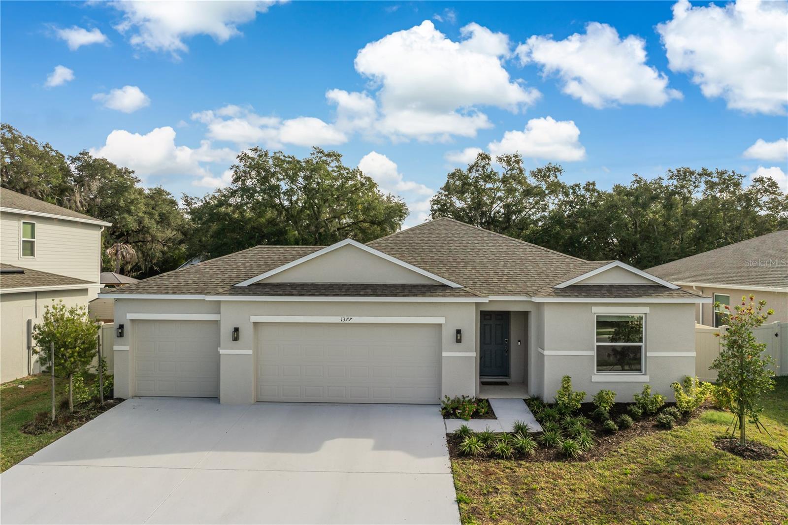 Single Family Residence in KISSIMMEE, FL - Daniel Dourado