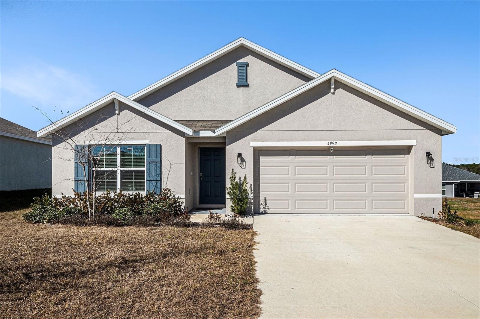 Single Family Residence in BEVERLY HILLS, FL - Daniel Dourado