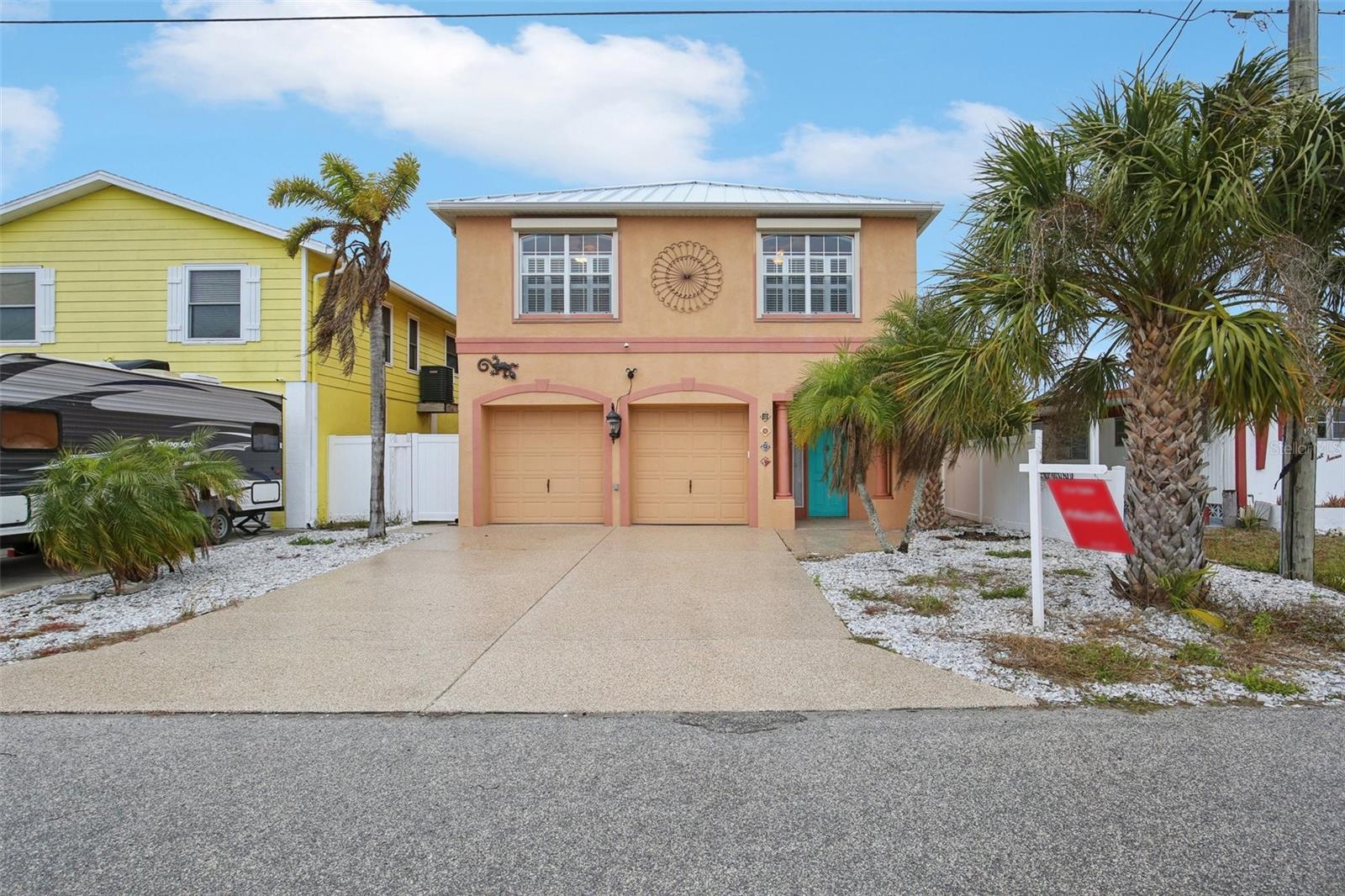 Single Family Residence in HUDSON, FL - Daniel Dourado