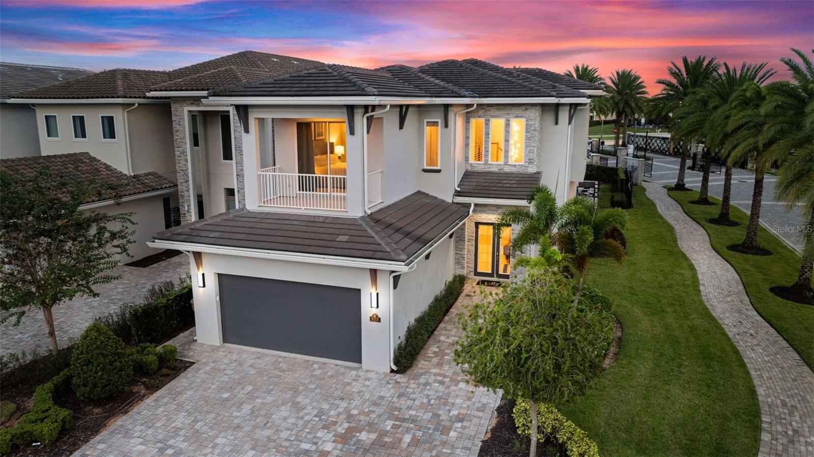 Single Family Residence in KISSIMMEE, FL - Daniel Dourado