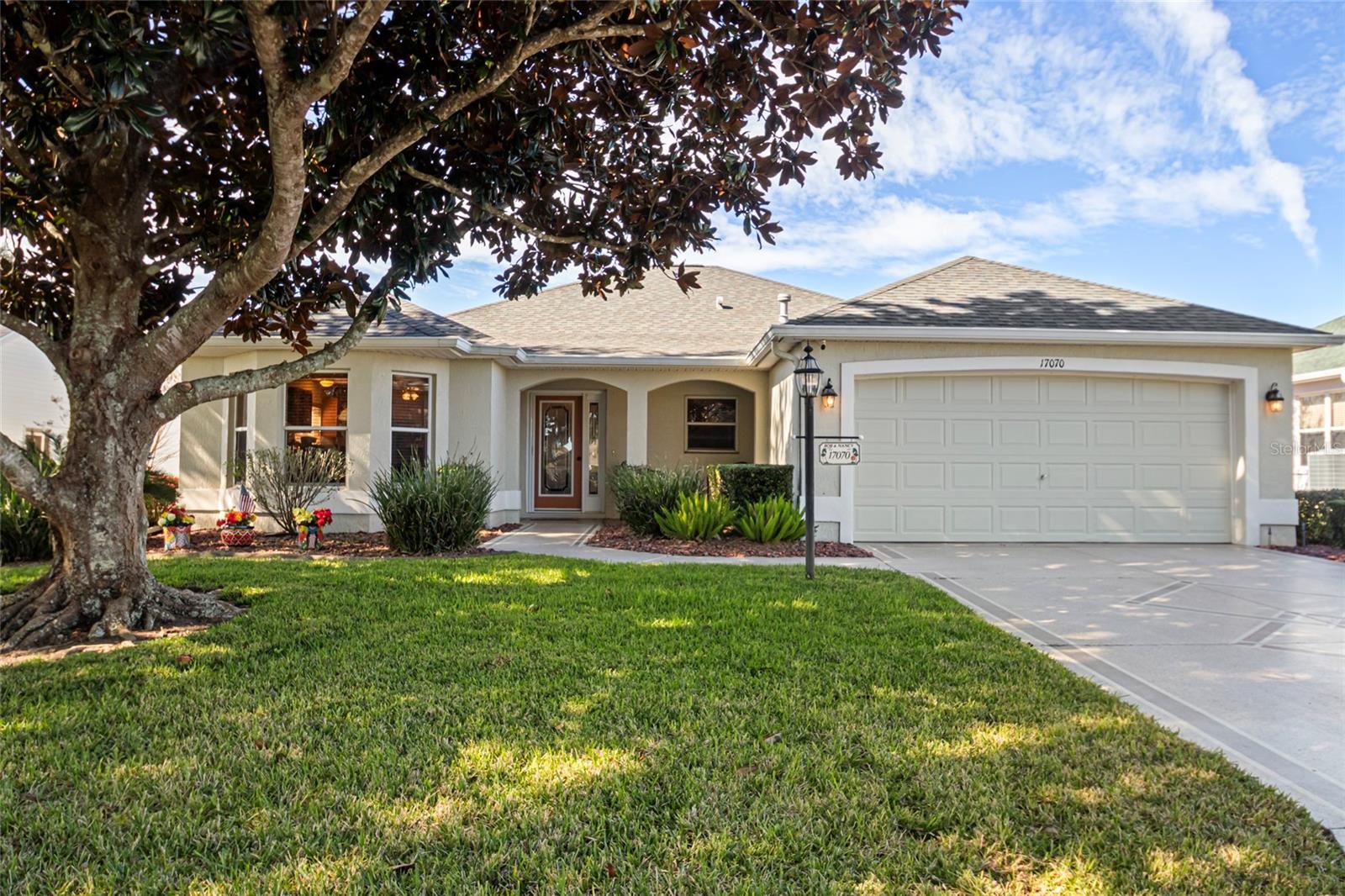 Single Family Residence em THE VILLAGES, FL - Daniel Dourado