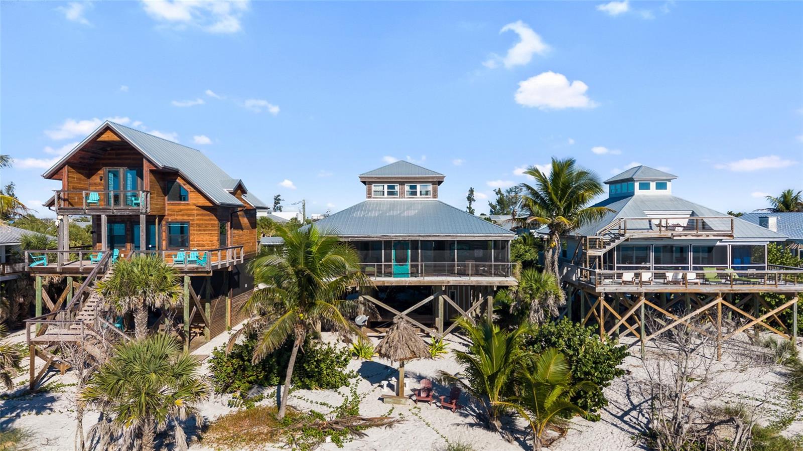 Single Family Residence in PLACIDA, FL - Daniel Dourado