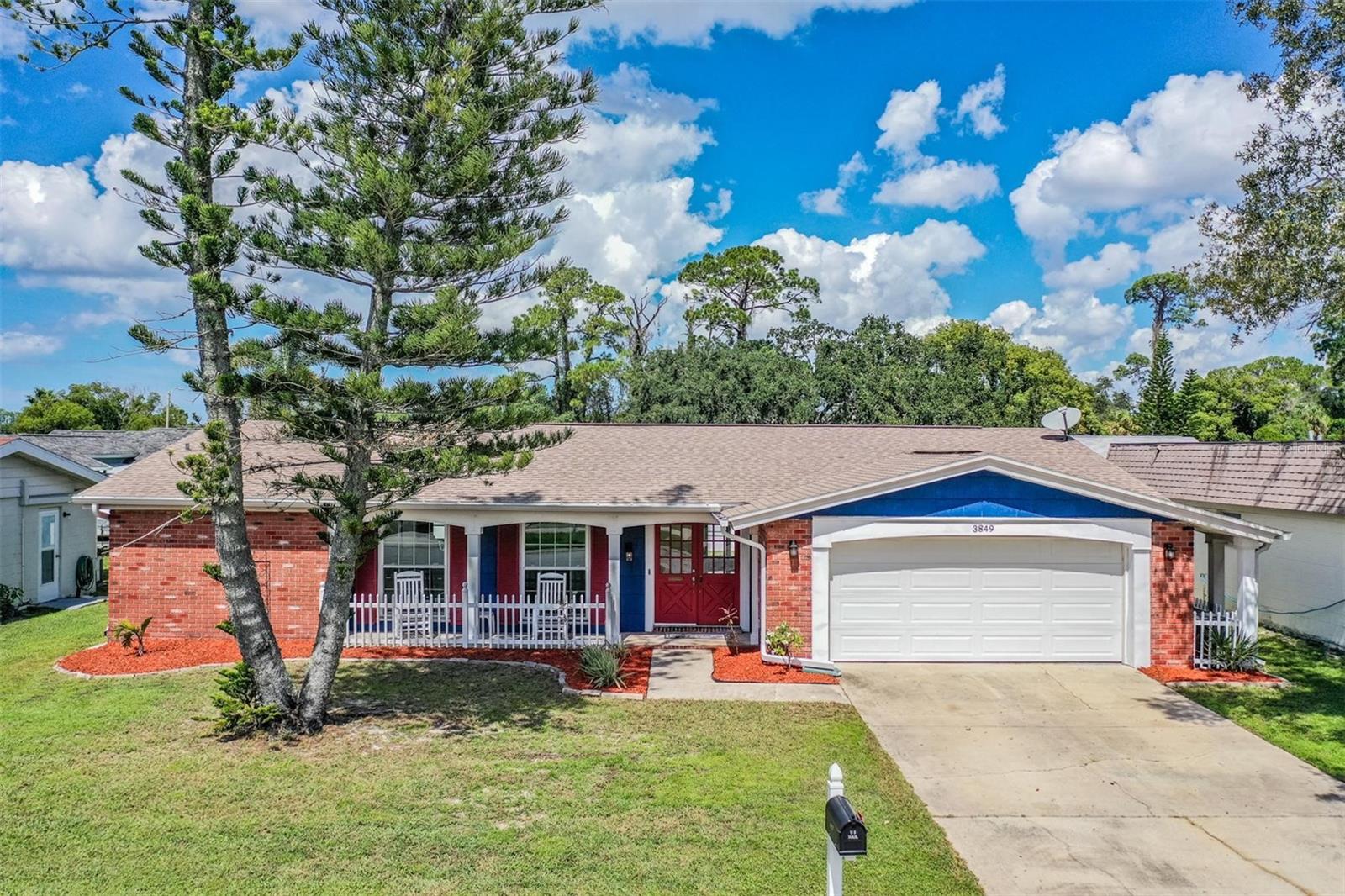 Single Family Residence em NEW PORT RICHEY, FL - Daniel Dourado