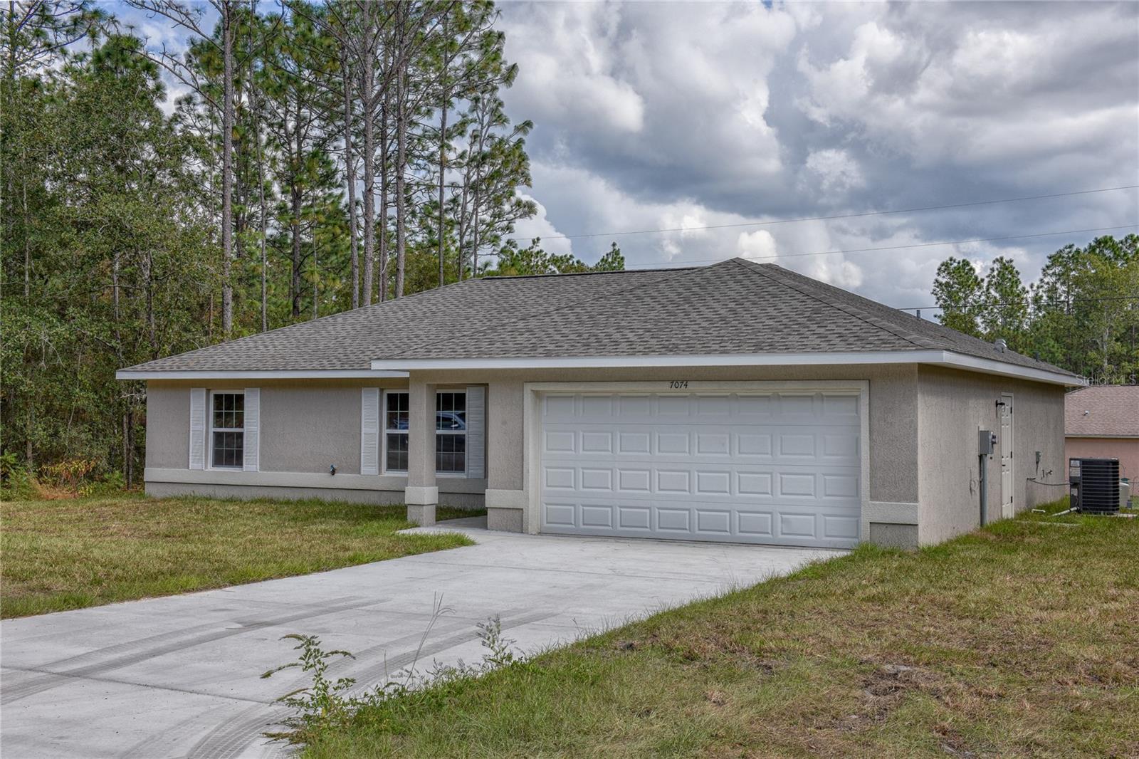 Single Family Residence in CITRUS SPRINGS, FL - Daniel Dourado