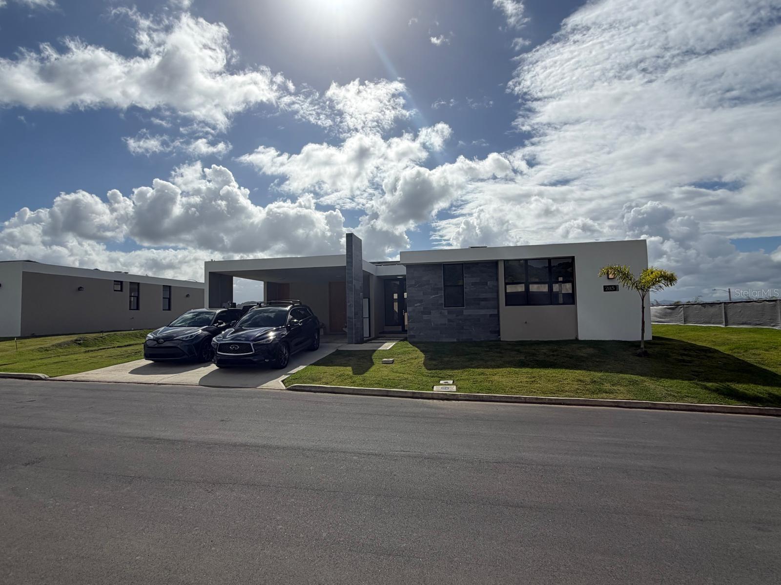 Single Family Residence em GURABO, PR - Daniel Dourado