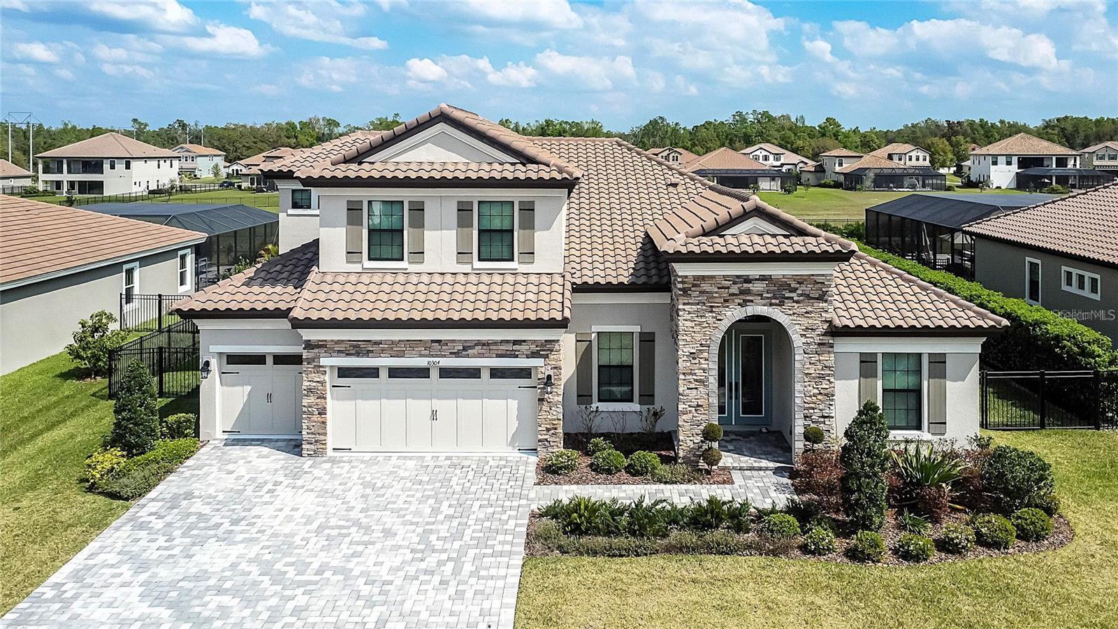 Single Family Residence em LITHIA, FL - Daniel Dourado