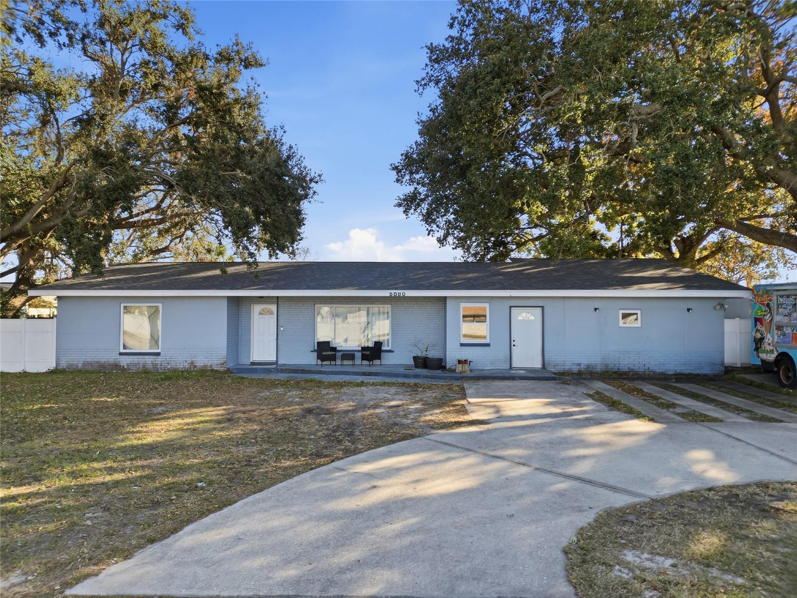 Single Family Residence em PINELLAS PARK, FL - Daniel Dourado