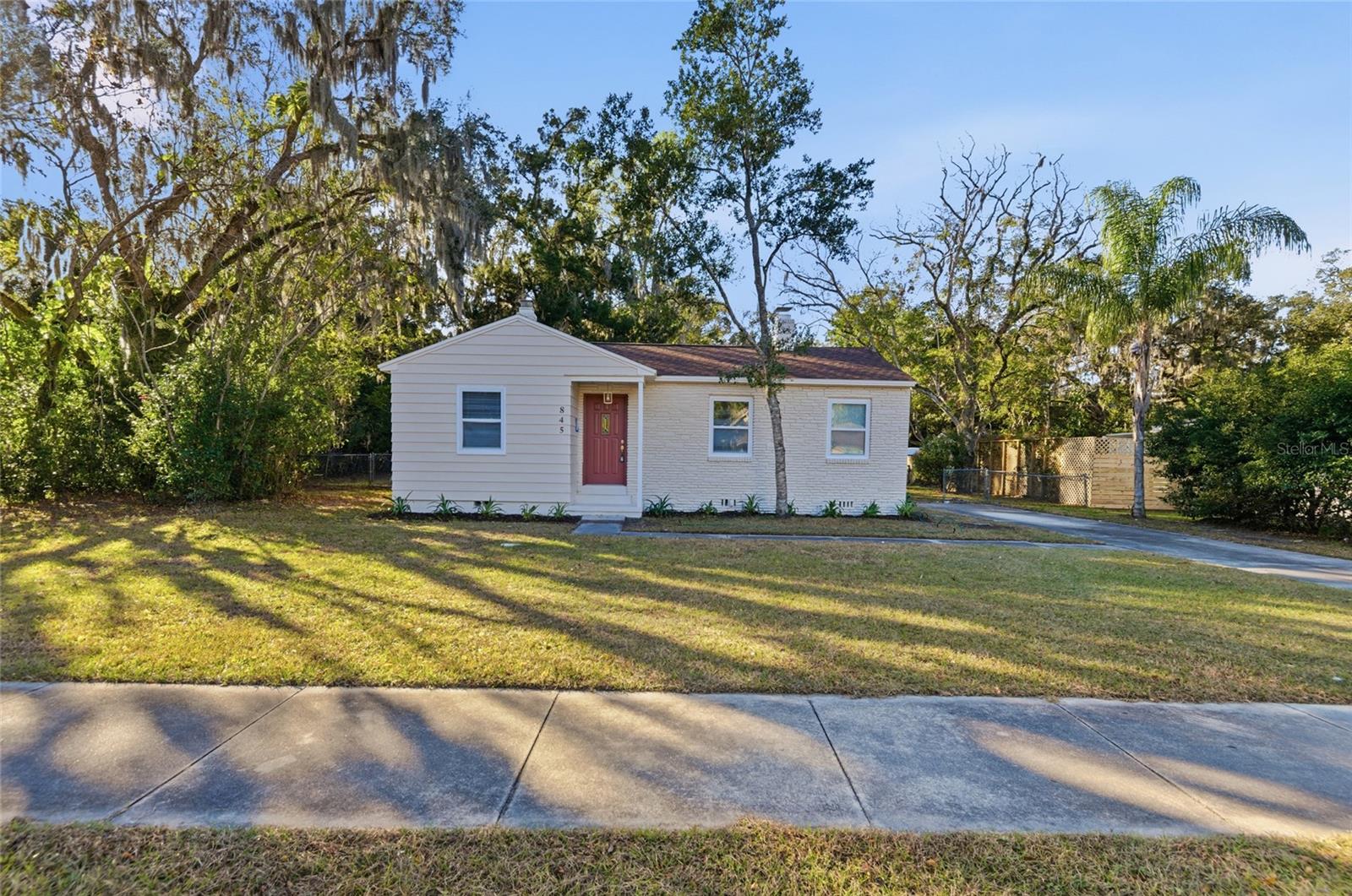 Single Family Residence em SANFORD, FL - Daniel Dourado