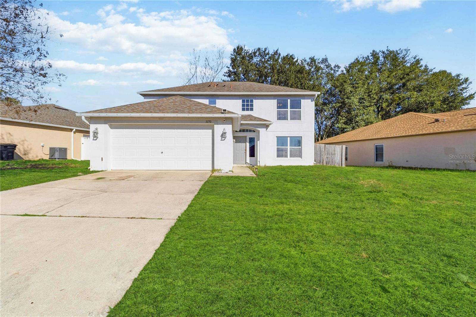 Single Family Residence in DELTONA, FL - Daniel Dourado