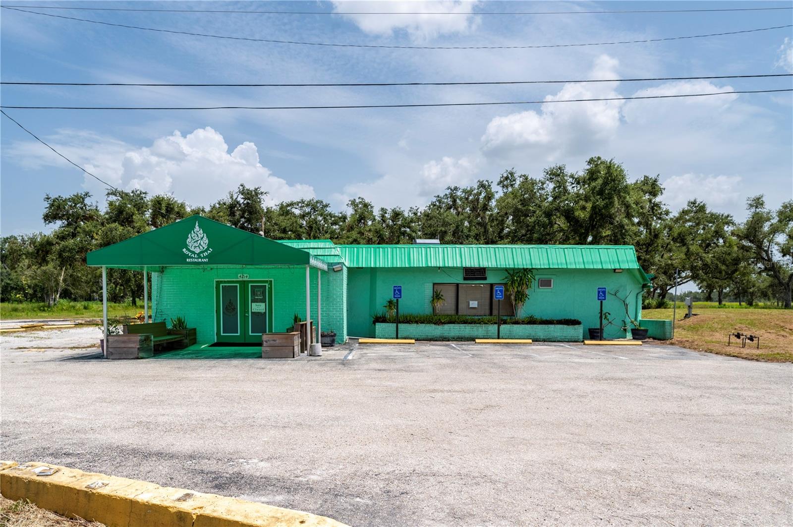 Restaurant in PUNTA GORDA, FL - Daniel Dourado