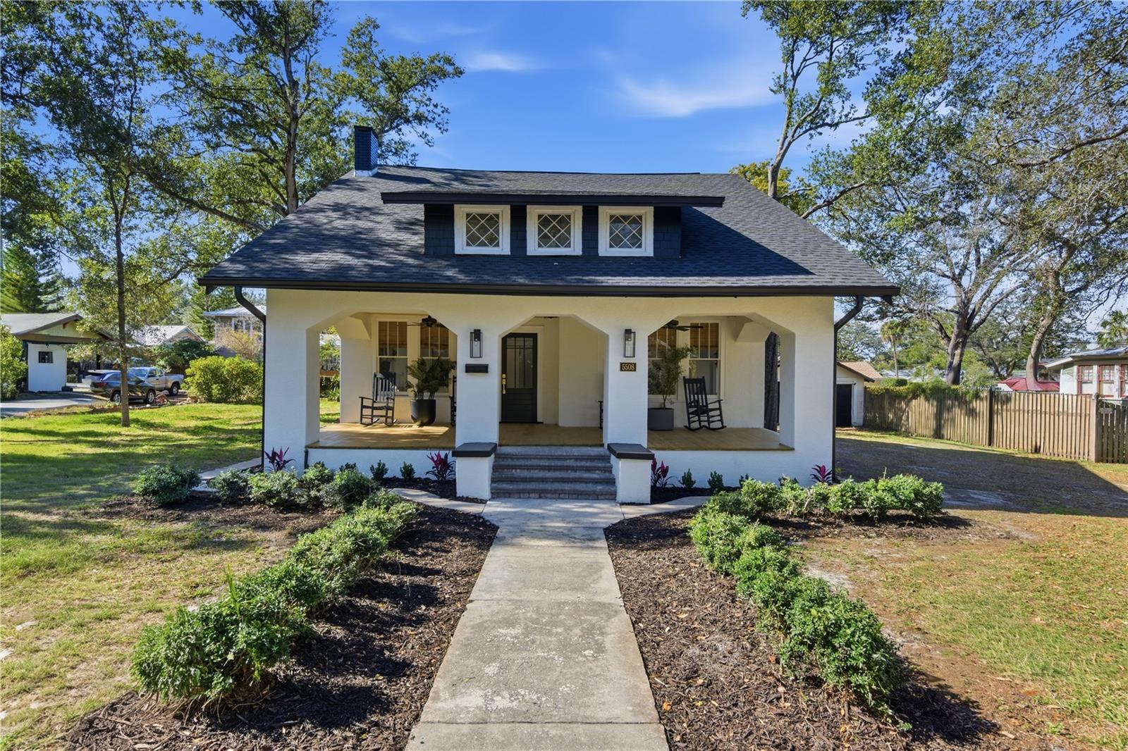 Single Family Residence in TAMPA, FL - Daniel Dourado