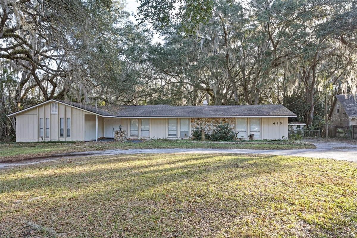 Single Family Residence em GAINESVILLE, FL - Daniel Dourado