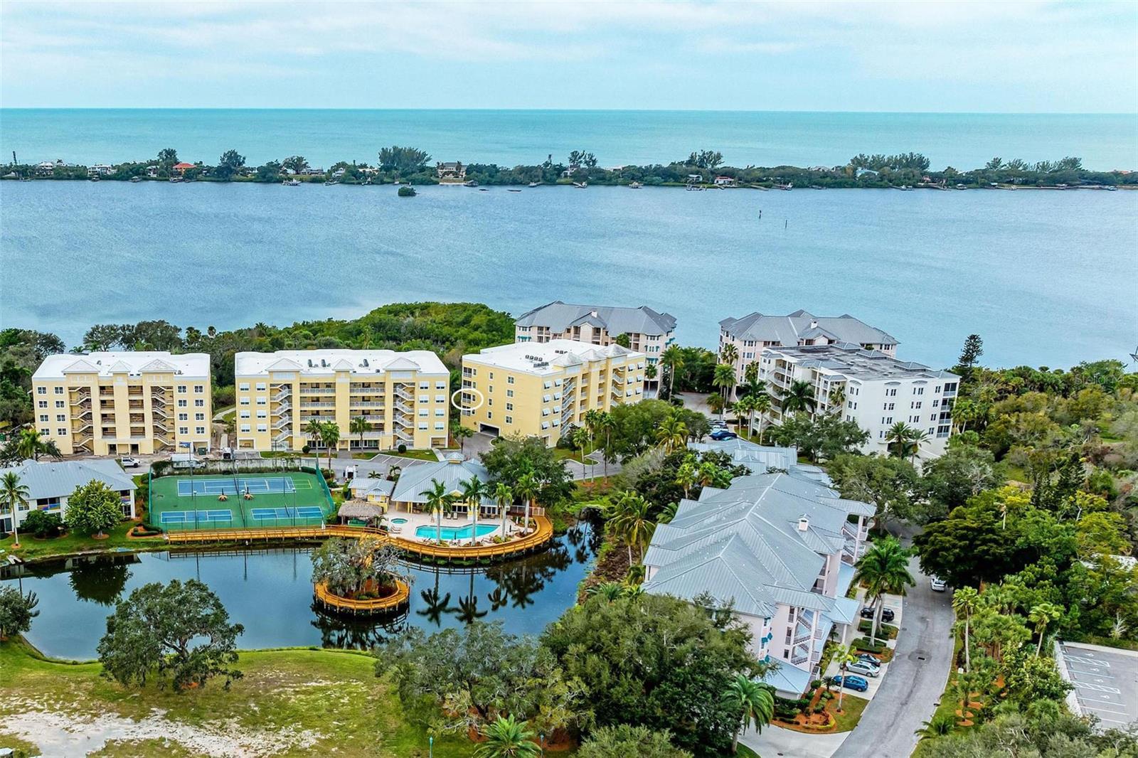 Condominium in OSPREY, FL - Daniel Dourado
