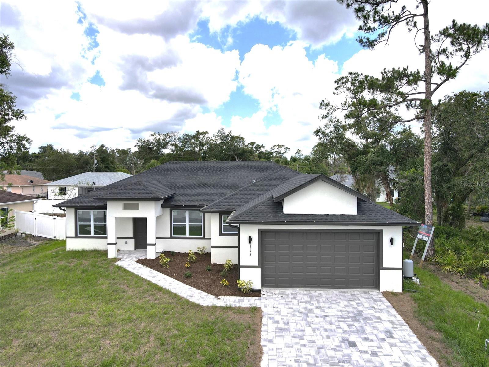 Single Family Residence in NORTH PORT, FL - Daniel Dourado