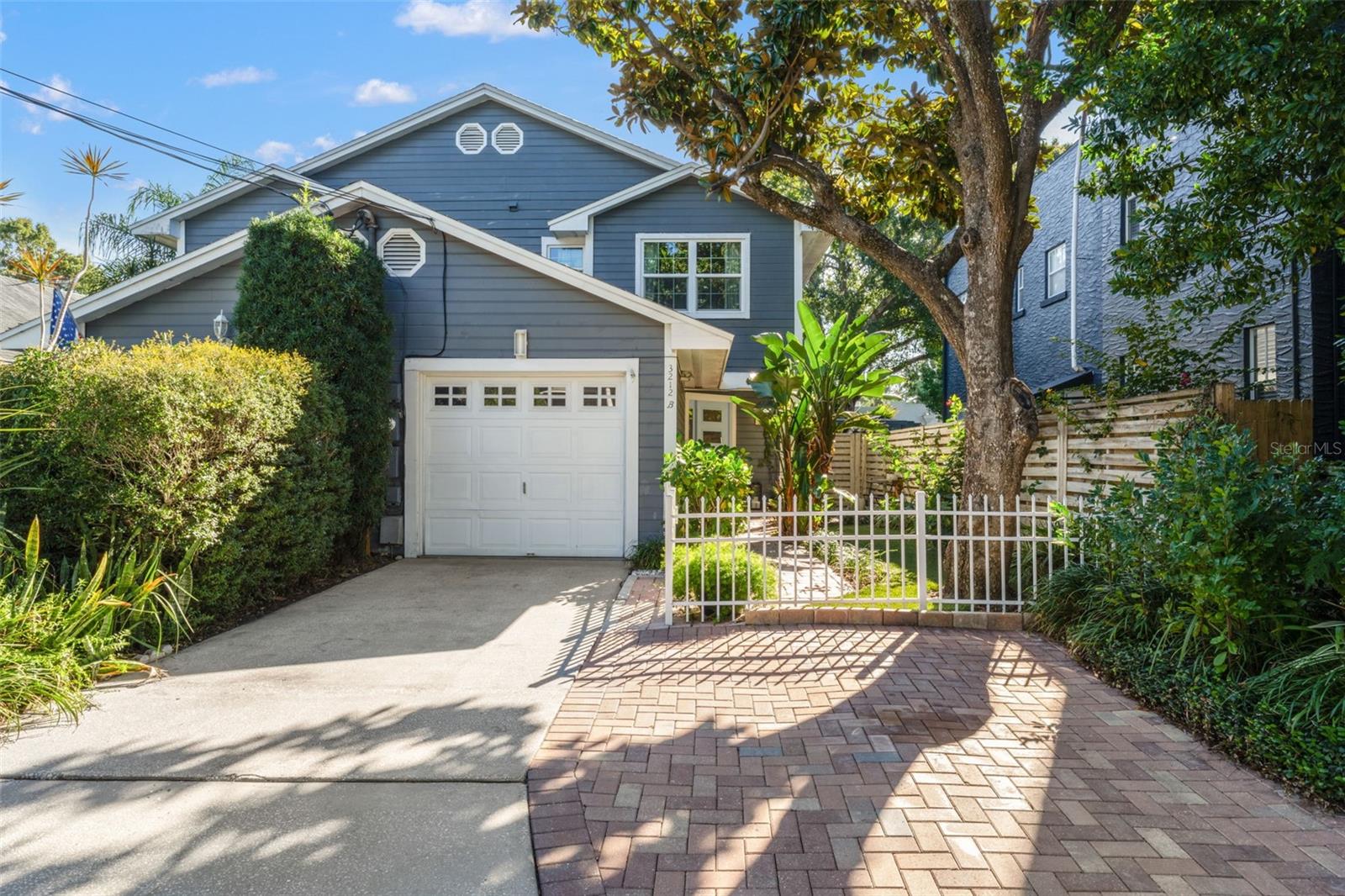 Townhouse in TAMPA, FL - Daniel Dourado