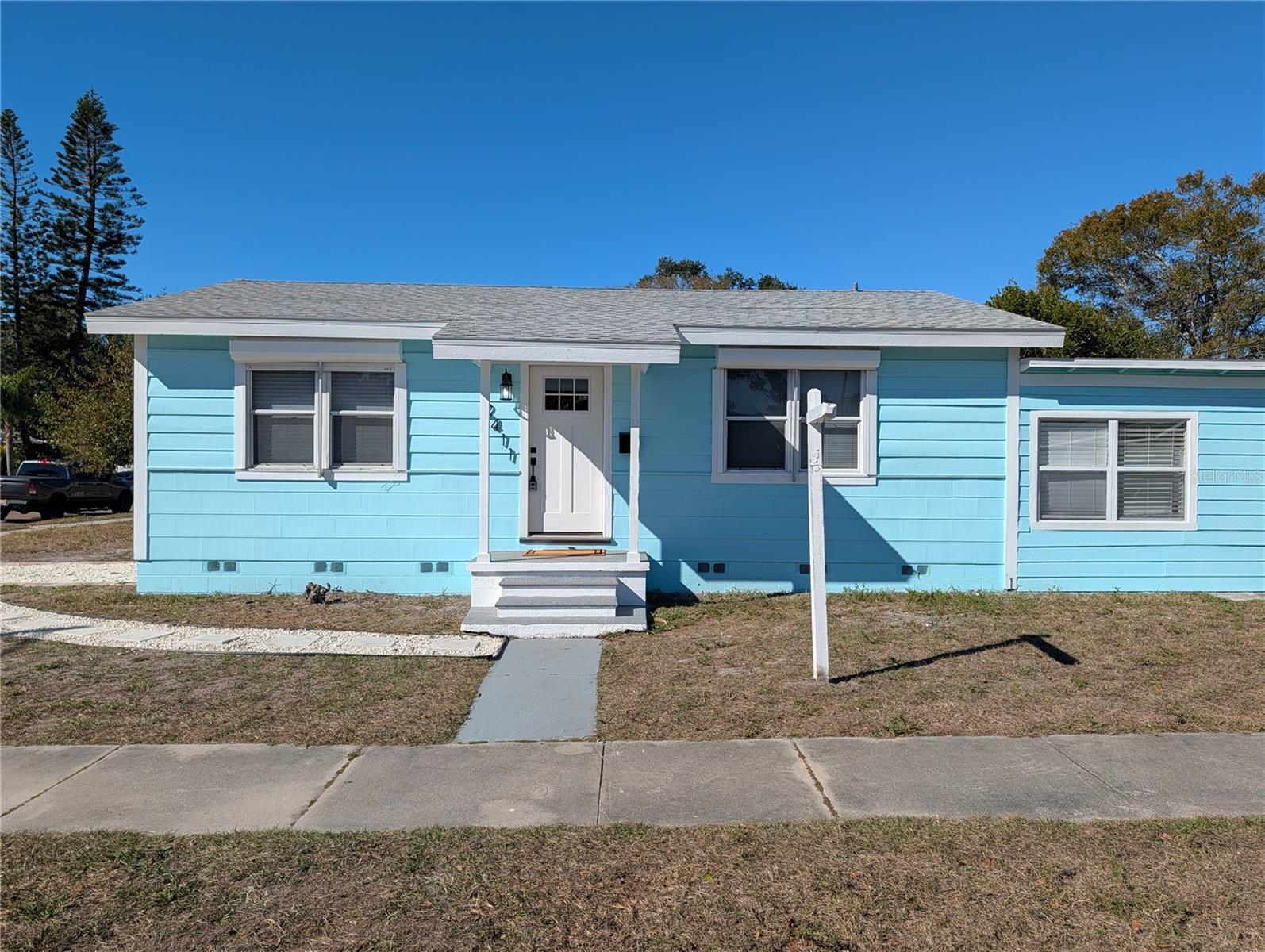 Single Family Residence em ST PETERSBURG, FL - Daniel Dourado