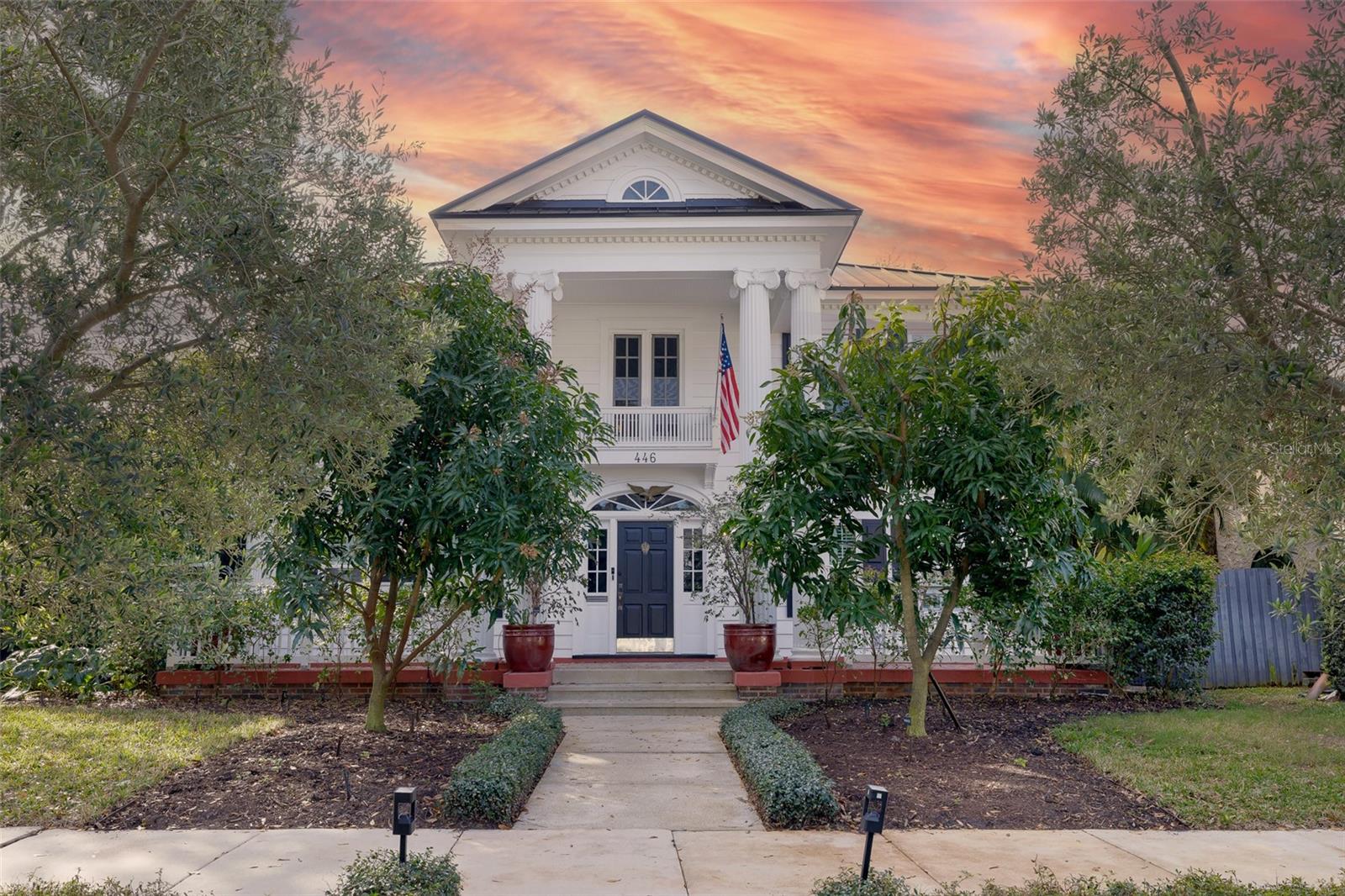 Single Family Residence em ST PETERSBURG, FL - Daniel Dourado