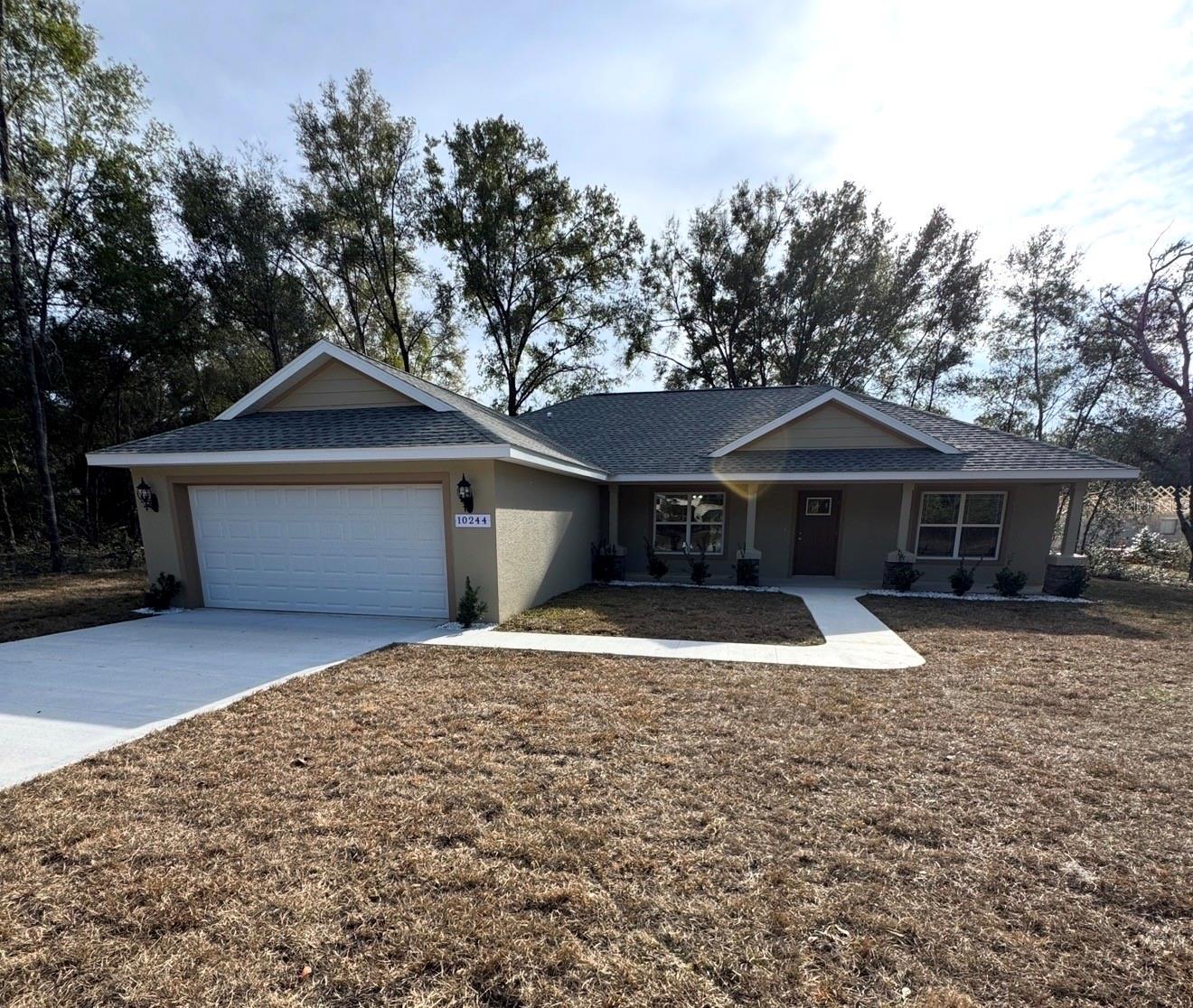 Single Family Residence in CITRUS SPRINGS, FL - Daniel Dourado