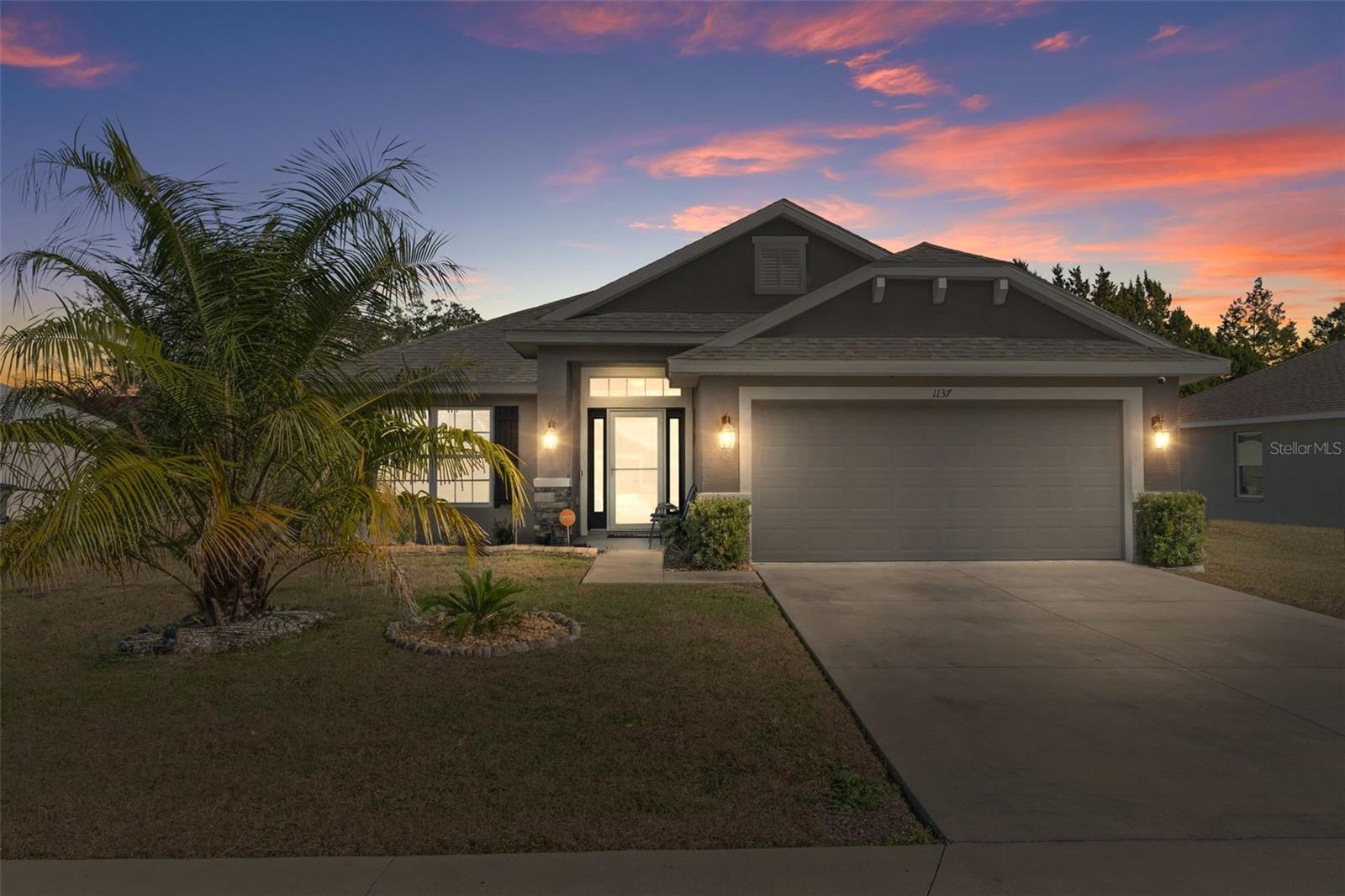 Single Family Residence in LECANTO, FL - Daniel Dourado