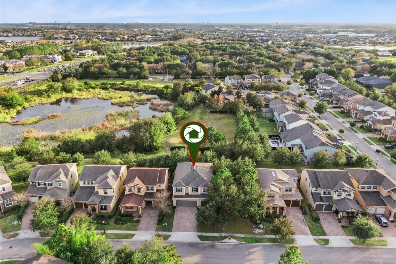 Single Family Residence in WINDERMERE, FL - Daniel Dourado