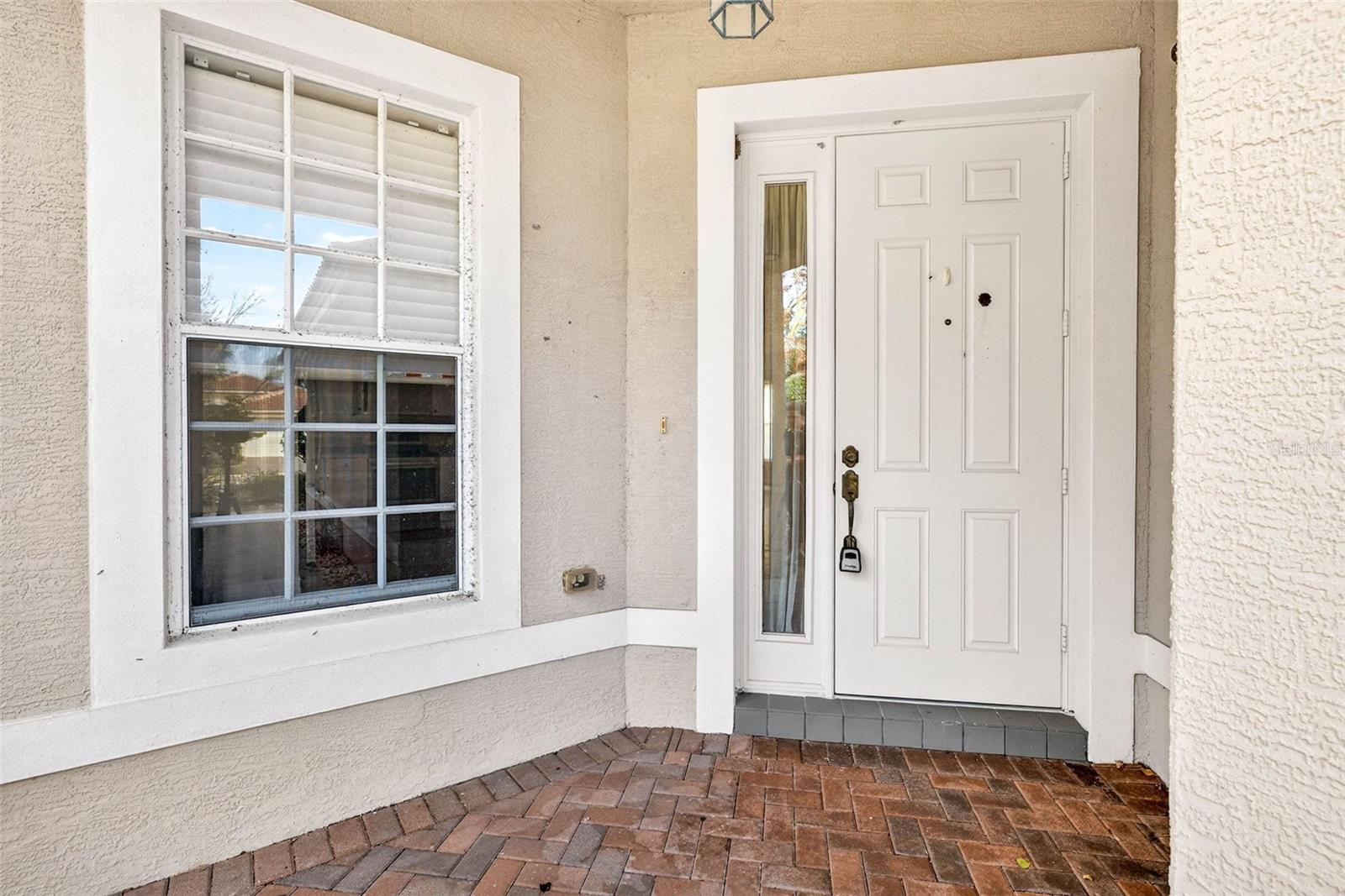 Single Family Residence in WIMAUMA, FL - Daniel Dourado