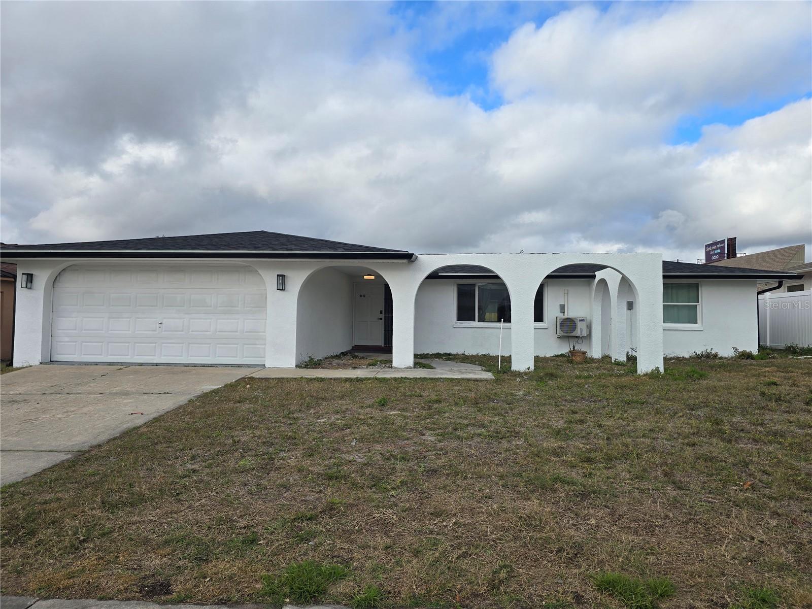 Single Family Residence in NEW PORT RICHEY, FL - Daniel Dourado
