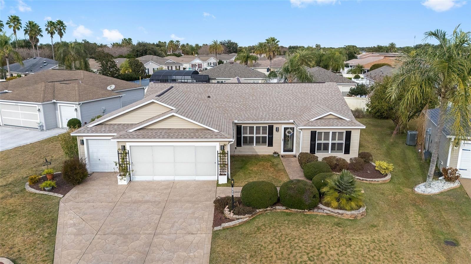 Single Family Residence em THE VILLAGES, FL - Daniel Dourado