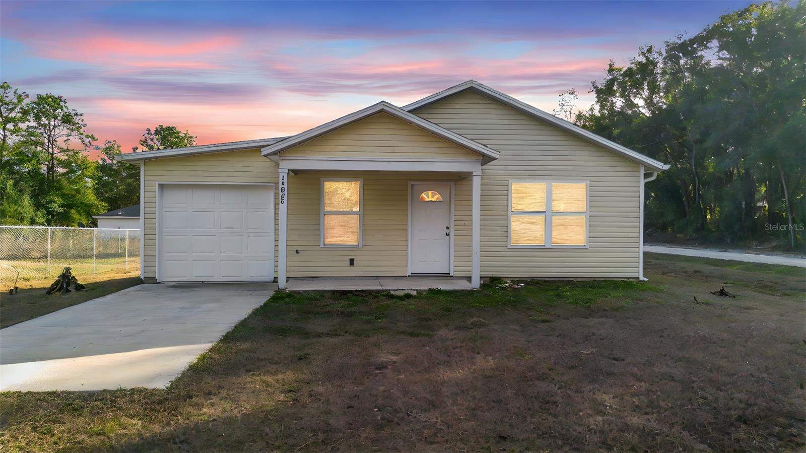 Single Family Residence in OCALA, FL - Daniel Dourado