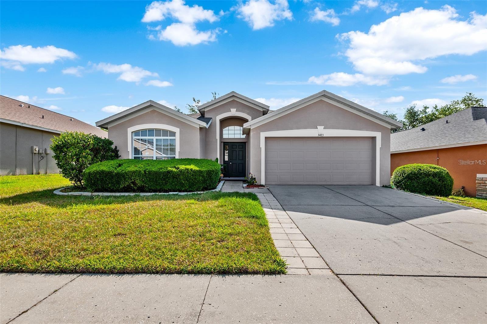 Single Family Residence em SPRING HILL, FL - Daniel Dourado