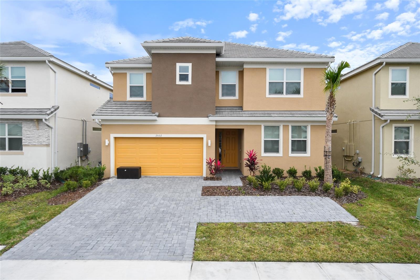 Single Family Residence in KISSIMMEE, FL - Daniel Dourado