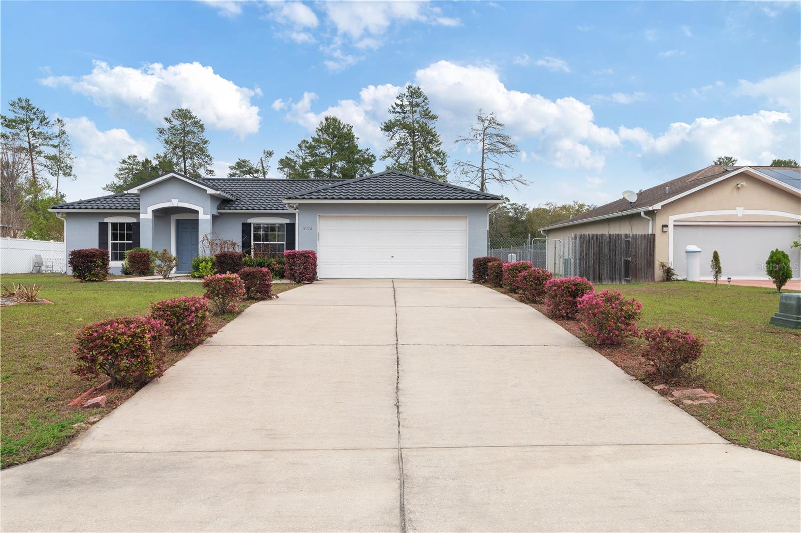 Single Family Residence in OCALA, FL - Daniel Dourado