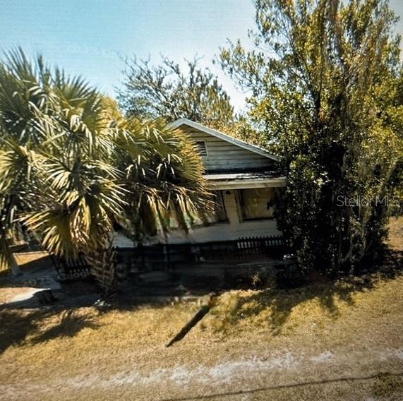 Single Family Residence in PLANT CITY, FL - Daniel Dourado