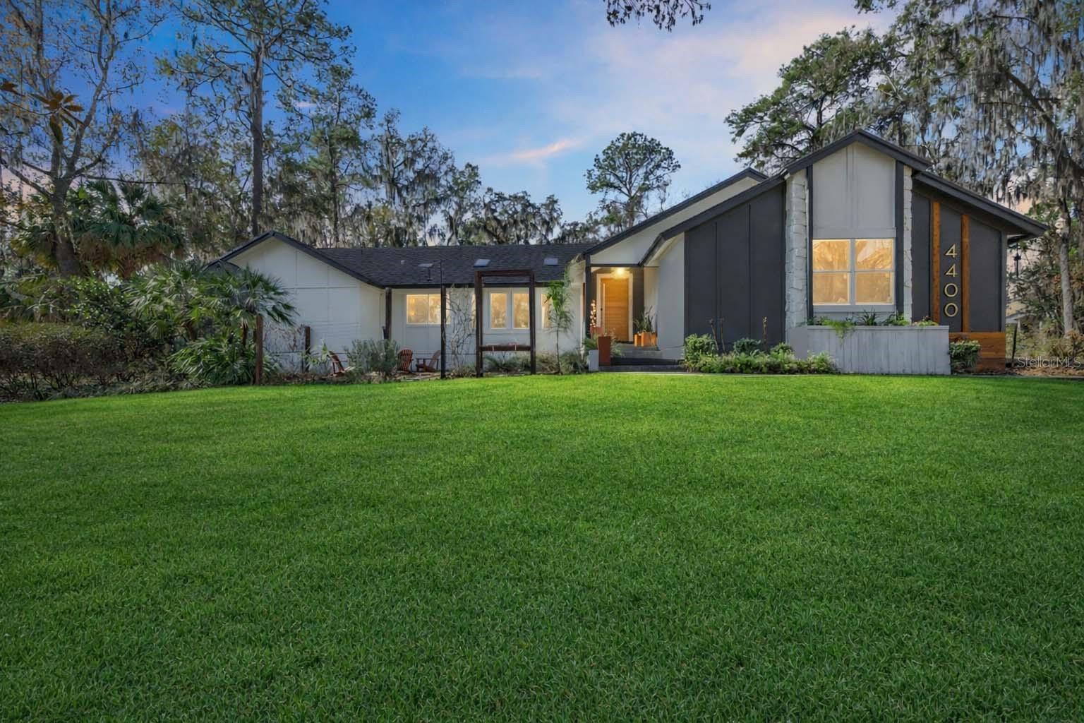 Single Family Residence in OCALA, FL - Daniel Dourado