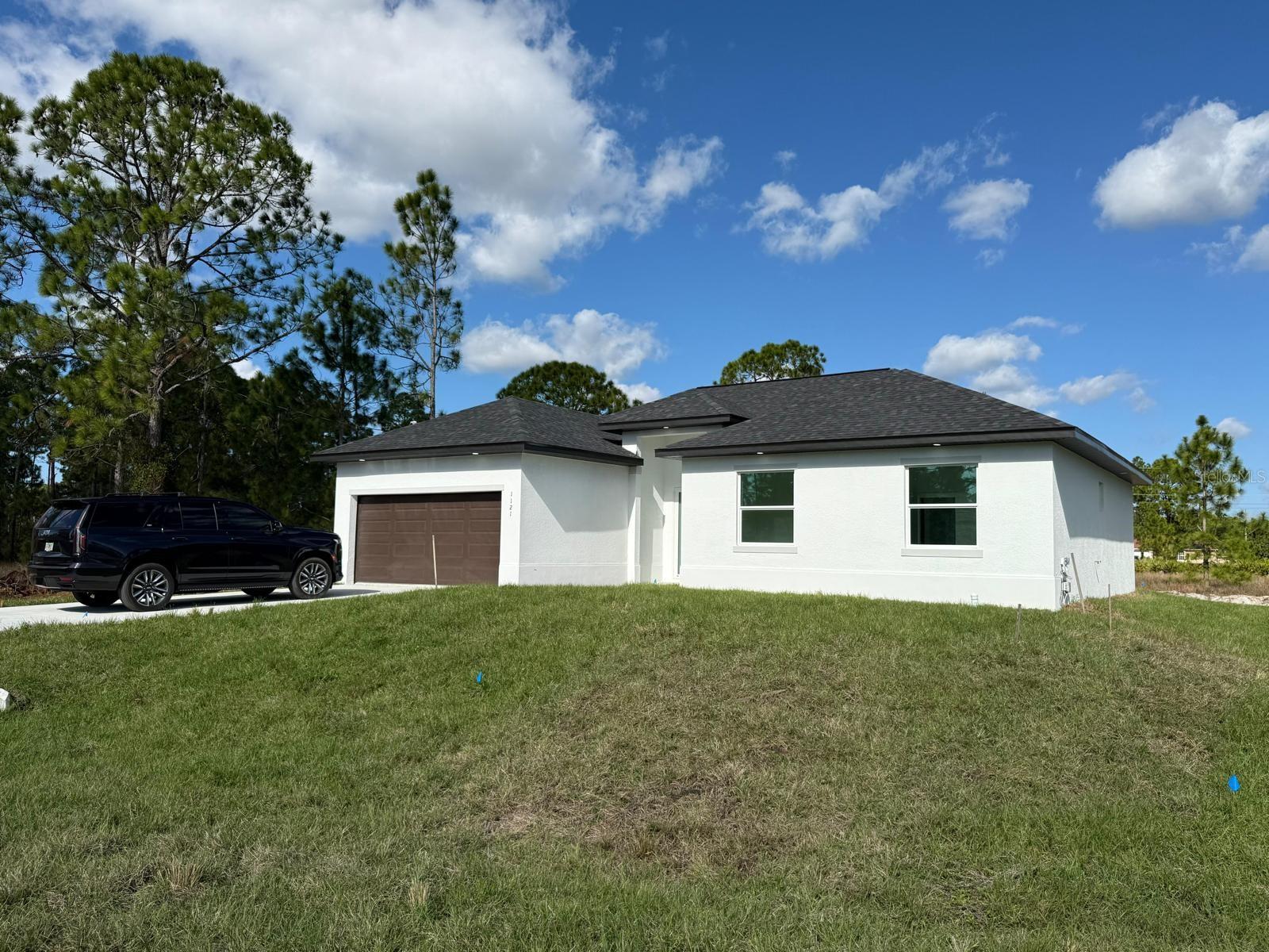 Single Family Residence em LEHIGH ACRES, FL - Daniel Dourado