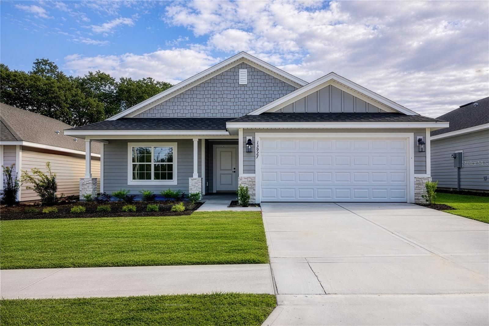 Single Family Residence em NEWBERRY, FL - Daniel Dourado
