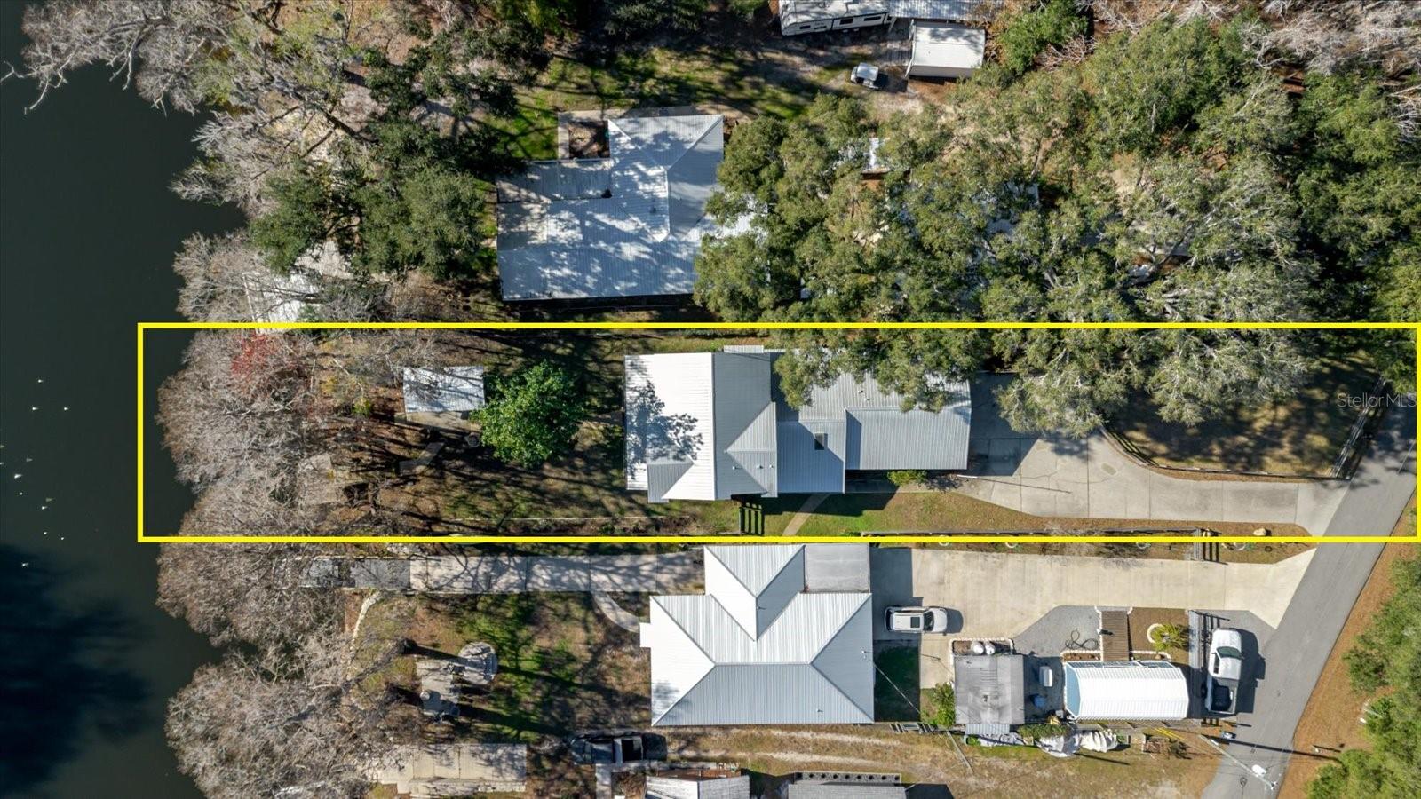 Single Family Residence in BROOKSVILLE, FL - Daniel Dourado