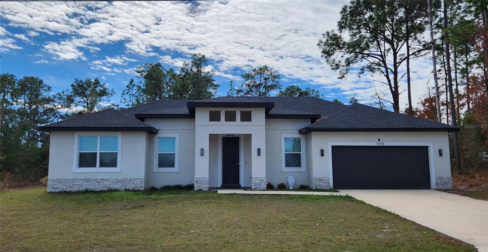 Single Family Residence in OCALA, FL - Daniel Dourado