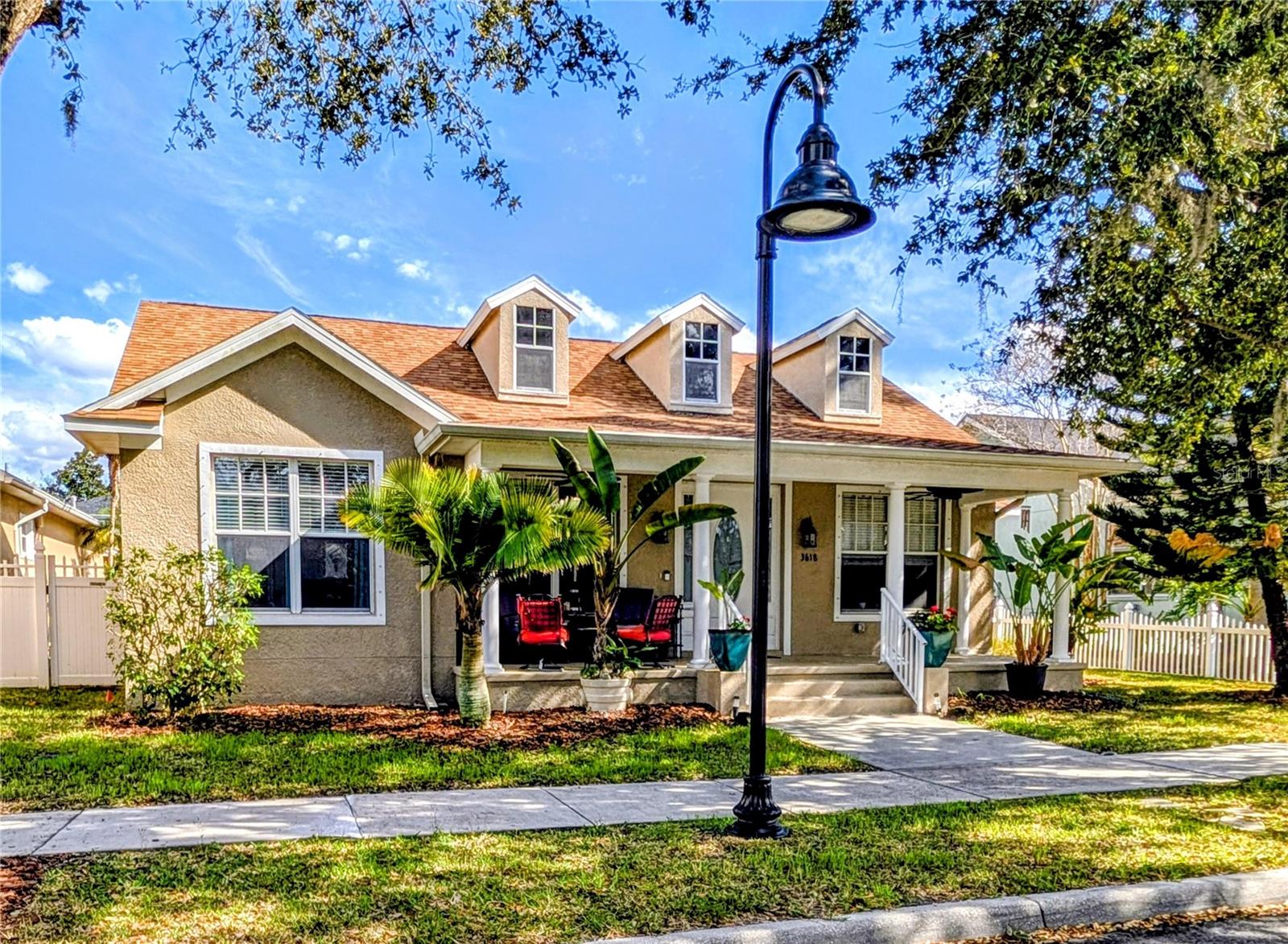 Single Family Residence em NEW PORT RICHEY, FL - Daniel Dourado