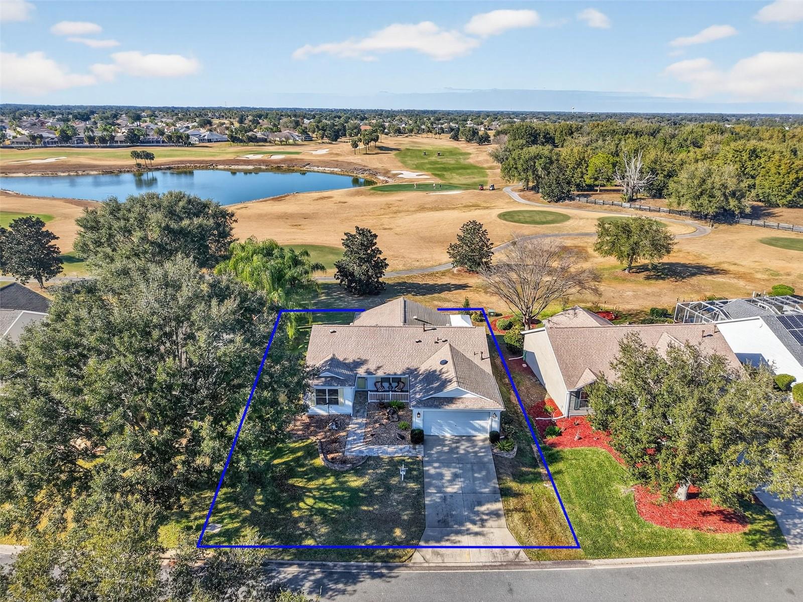 Single Family Residence in THE VILLAGES, FL - Daniel Dourado