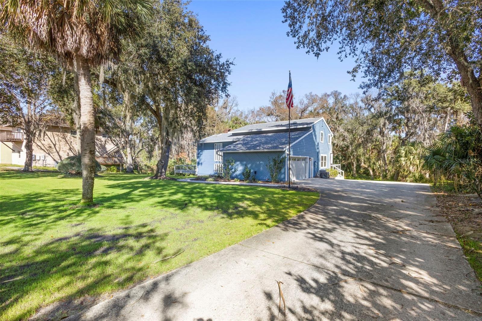 Single Family Residence in PORT ORANGE, FL - Daniel Dourado