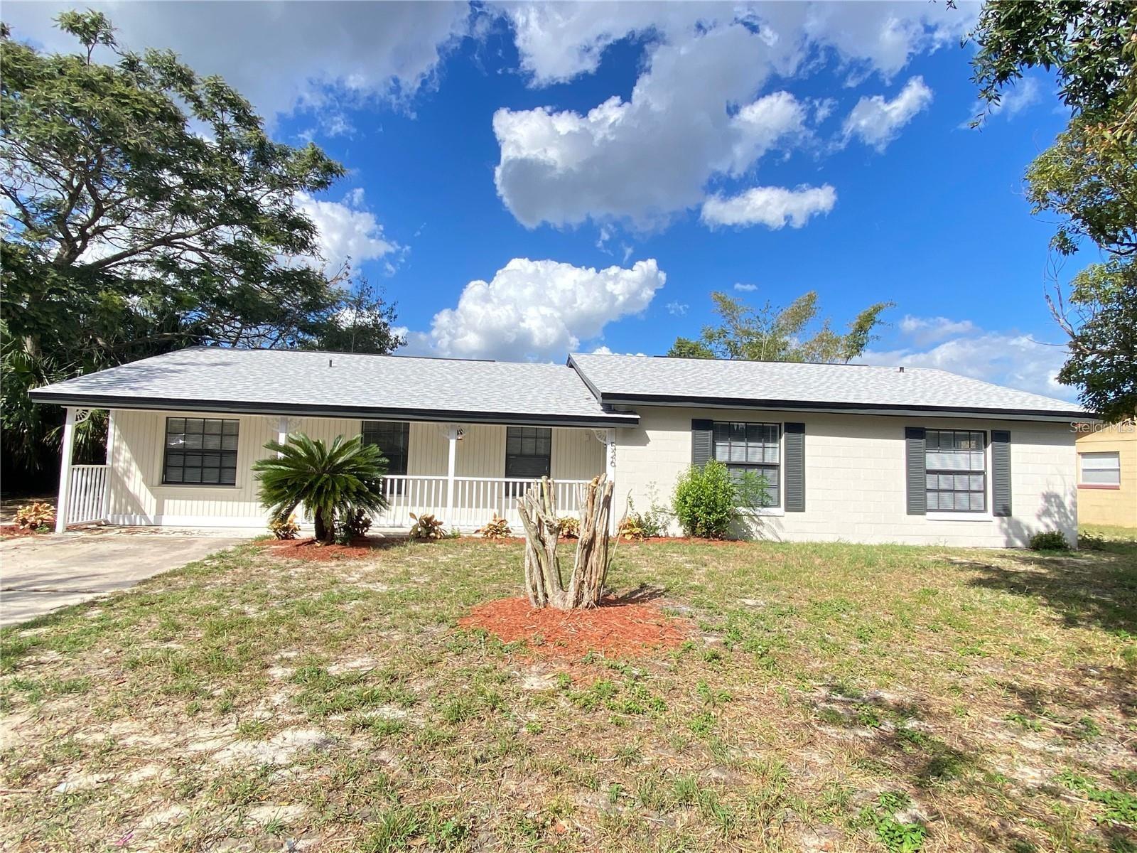 Single Family Residence in CASSELBERRY, FL - Daniel Dourado