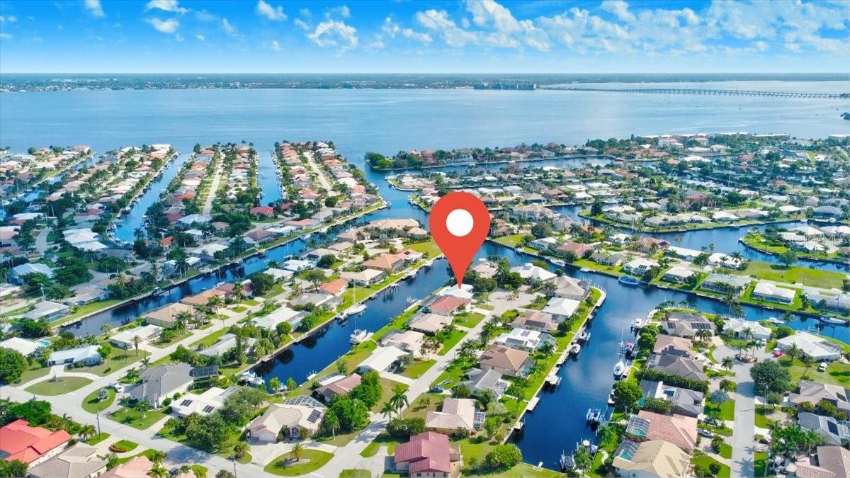 Single Family Residence em PUNTA GORDA, FL - Daniel Dourado