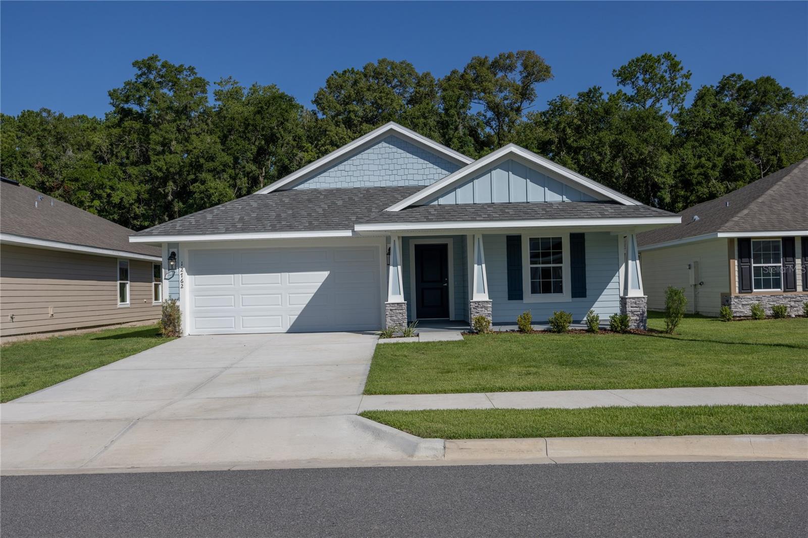 Single Family Residence em NEWBERRY, FL - Daniel Dourado