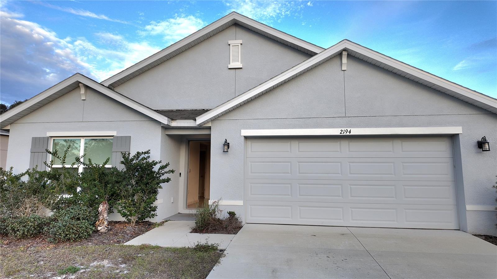 Single Family Residence em SPRING HILL, FL - Daniel Dourado