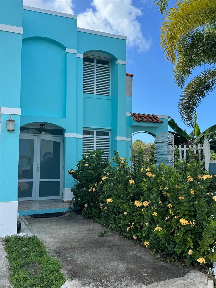 Single Family Residence in LUQUILLO, PR - Daniel Dourado