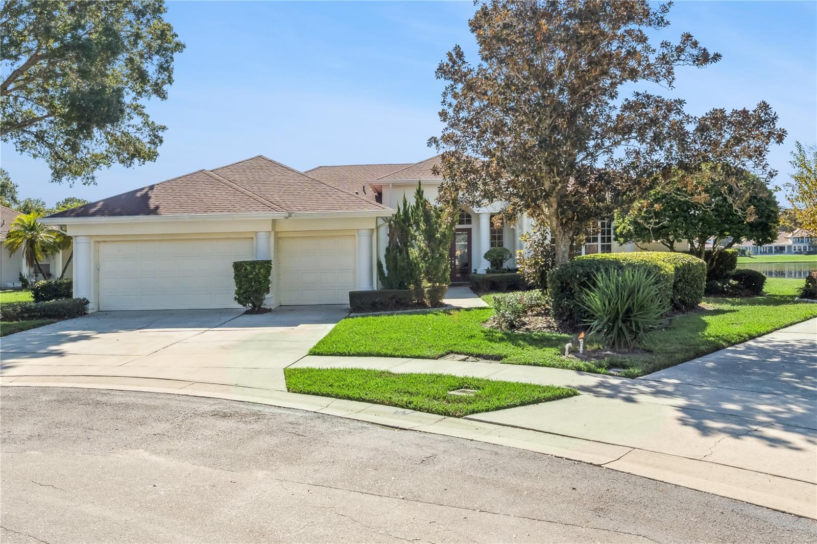 Single Family Residence in LAKE MARY, FL - Daniel Dourado